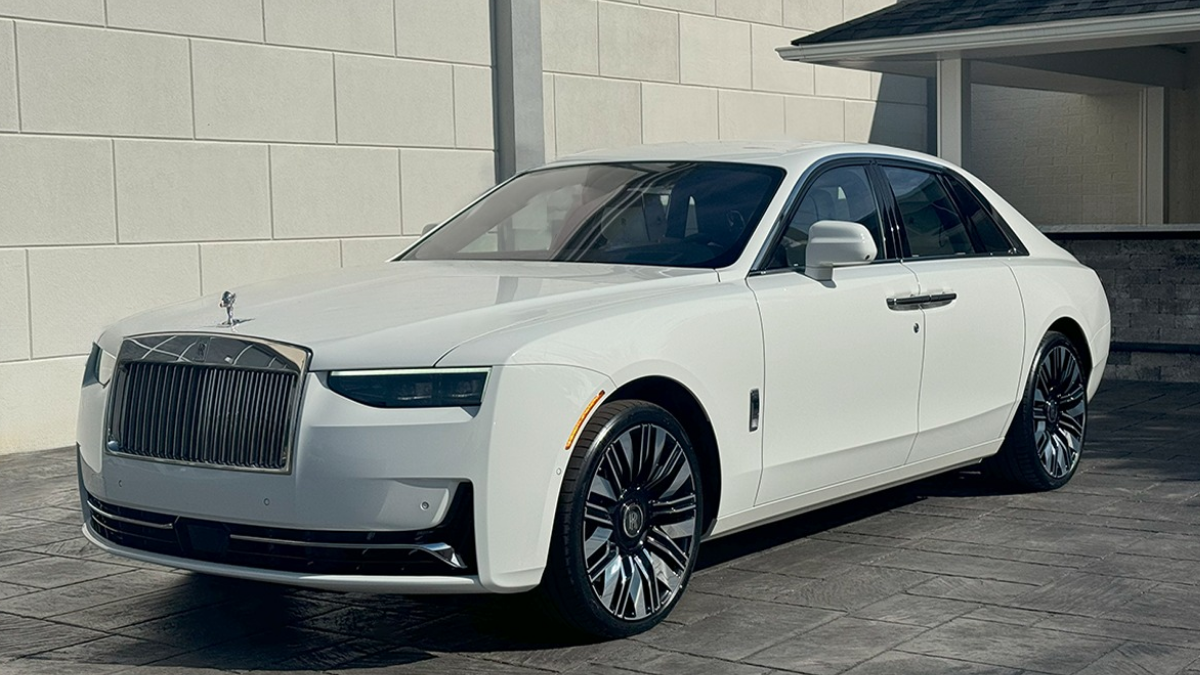 2025 Rolls-Royce Ghost Review
